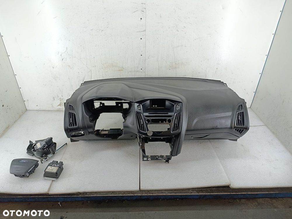 DESKA ROZDZIELCZA,KONSOLA PODUSZKI FORD FOCUS III - 1