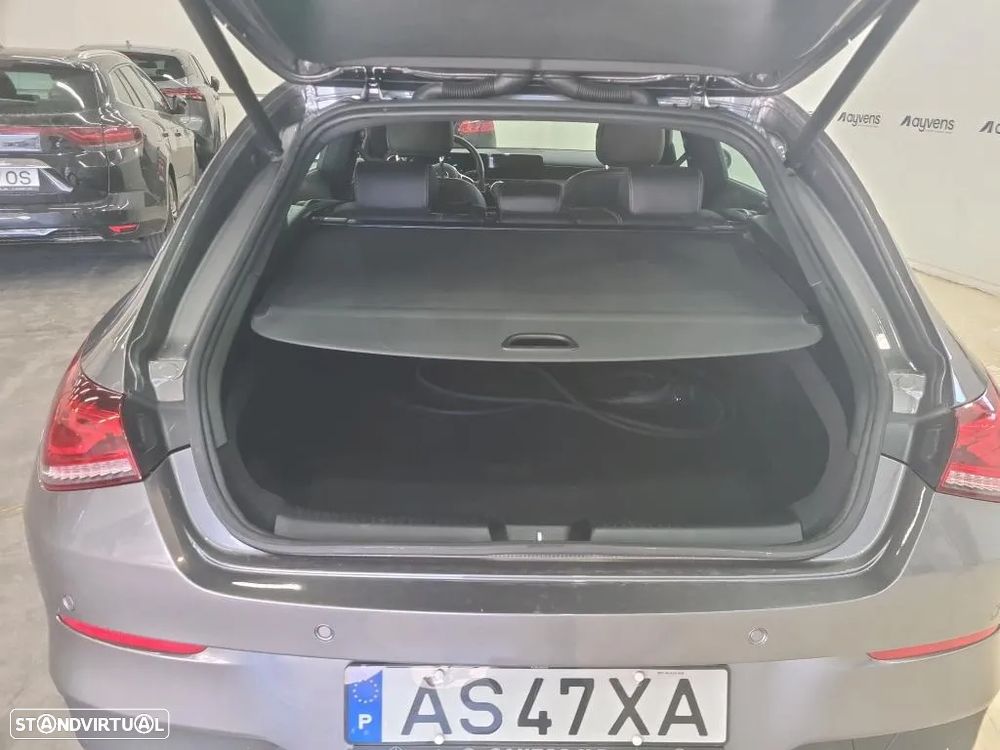 Mercedes-Benz A 250 Style Plus Aut. - 11