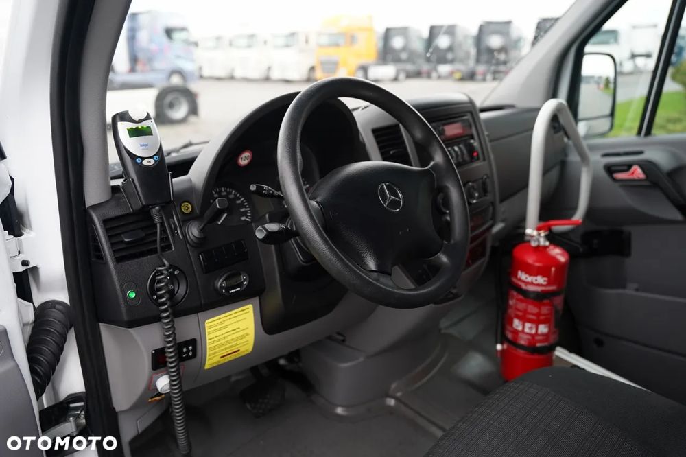 Mercedes-Benz SPRINTER 519 CDI / KLIMA / SPROWADZONY / - 18
