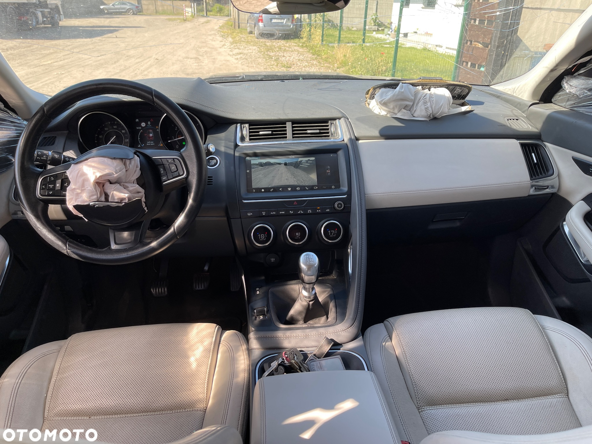 Jaguar E-Pace 2.0 i4D AWD - 23