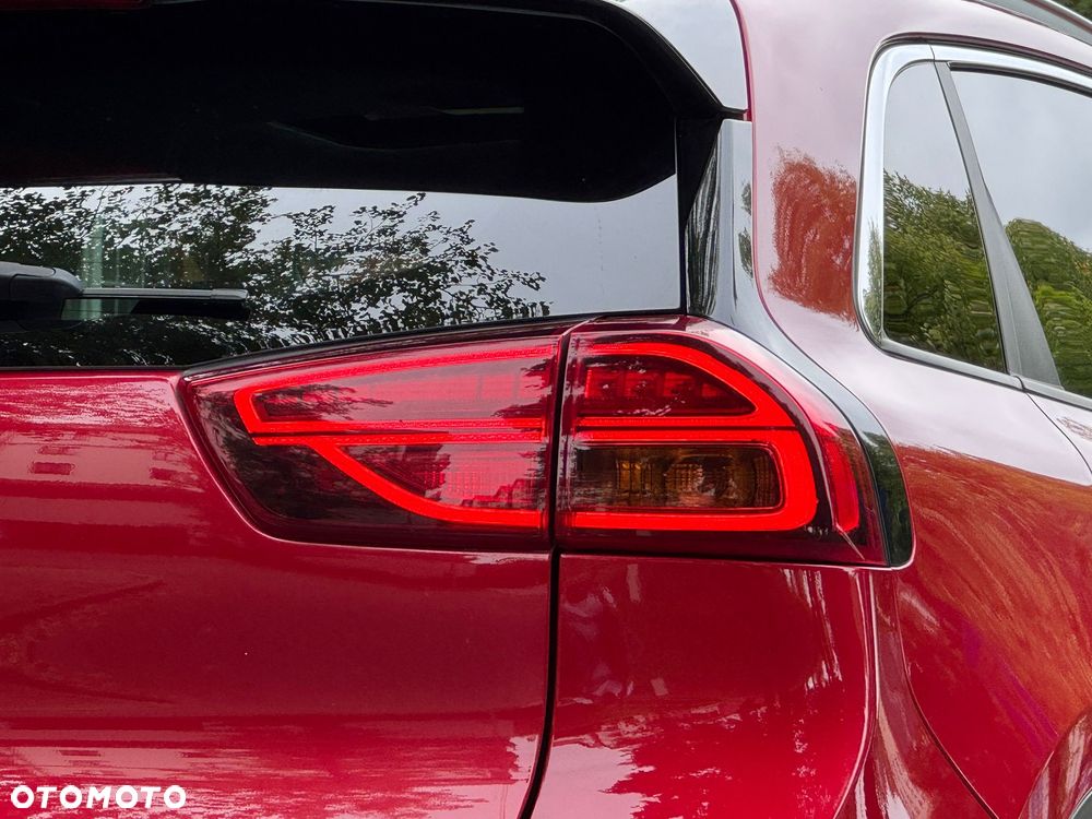 Kia Niro 1.6 GDI Hybrid Business Line - 13