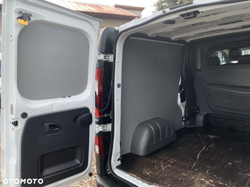 Renault Trafic L2H1 6cio osobowy Brygadowy DOKA Homologacja cięż. N1 FVAT23 Duża Ładowność 972kg - 37