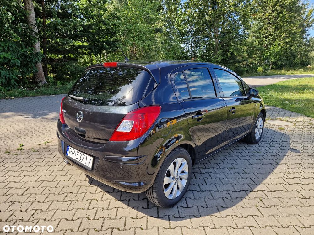 Opel Corsa - 11