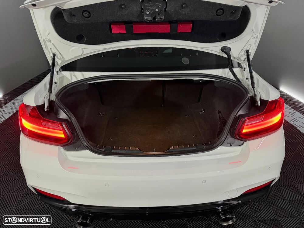 BMW 218 i M Sport - 15