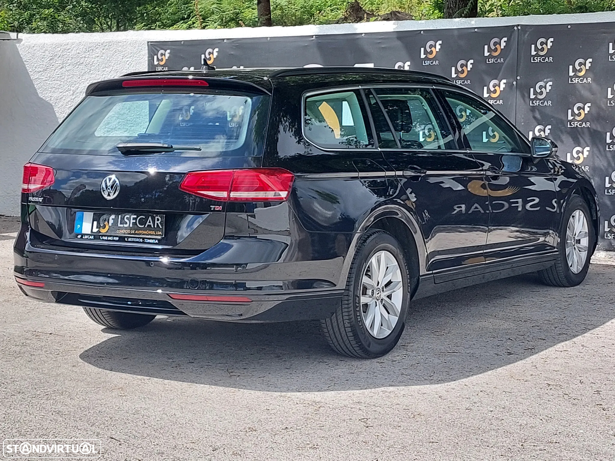 VW Passat Variant 1.6 TDI Confortline - 6