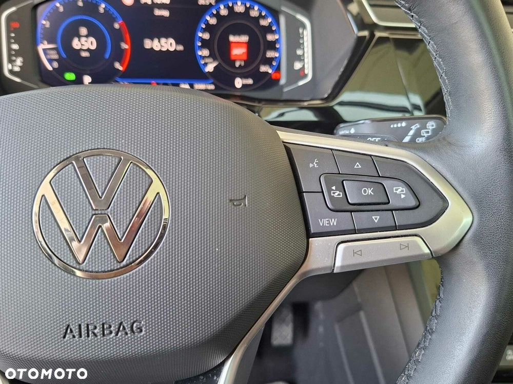 Volkswagen Touran - 15