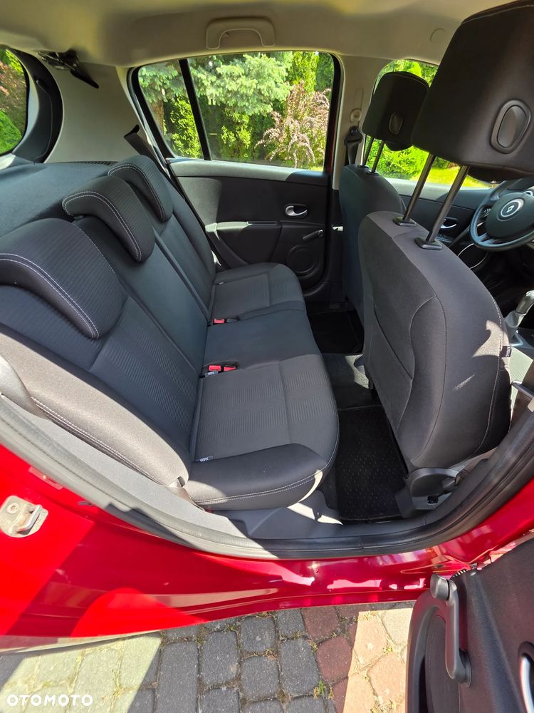 Renault Clio 1.2 16V Dynamique - 8