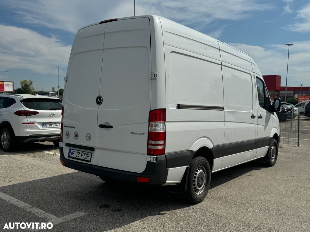 Mercedes-Benz Sprinter - 7