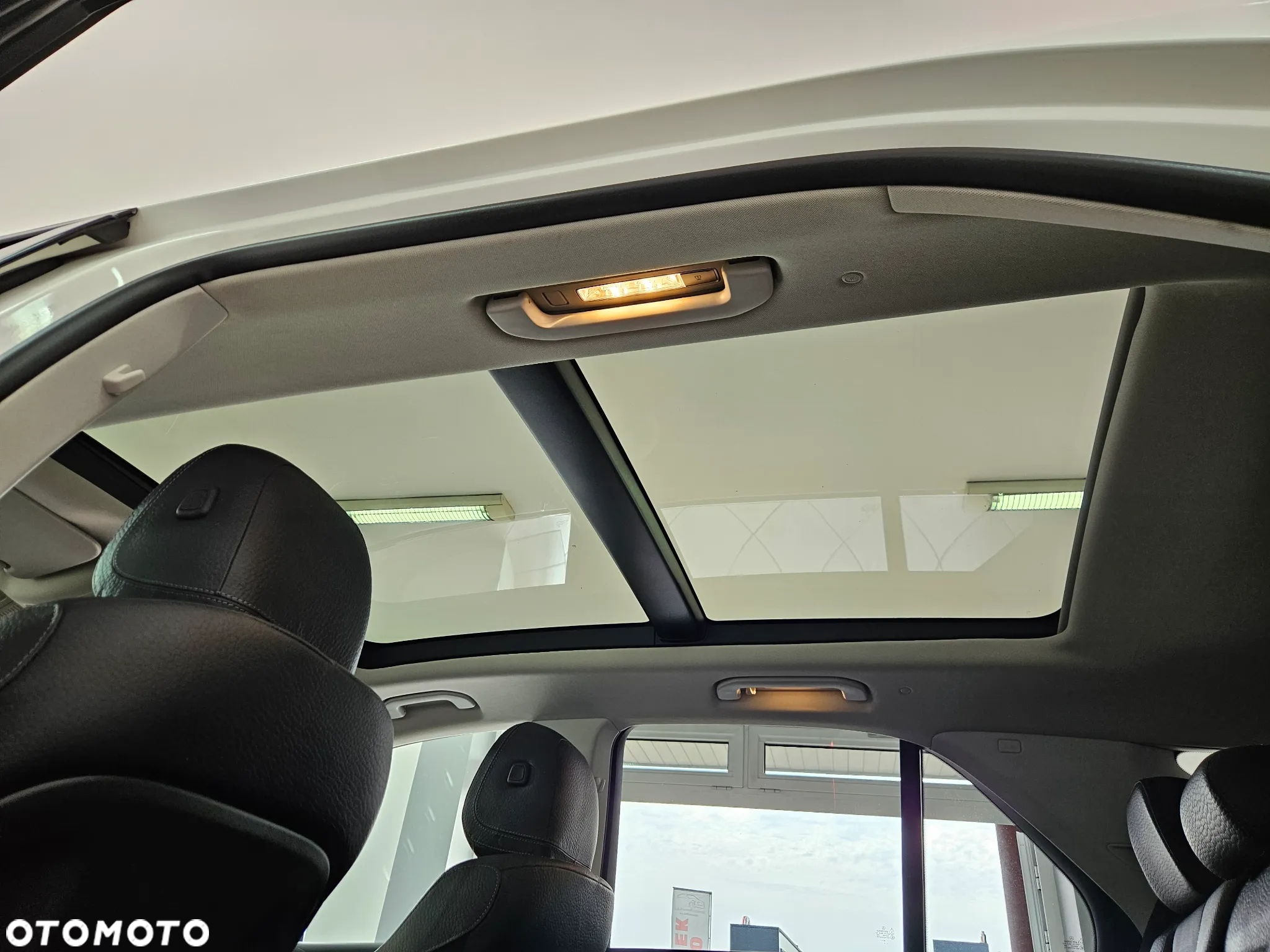 Mercedes-Benz GLE 300 d 4-Matic - 27