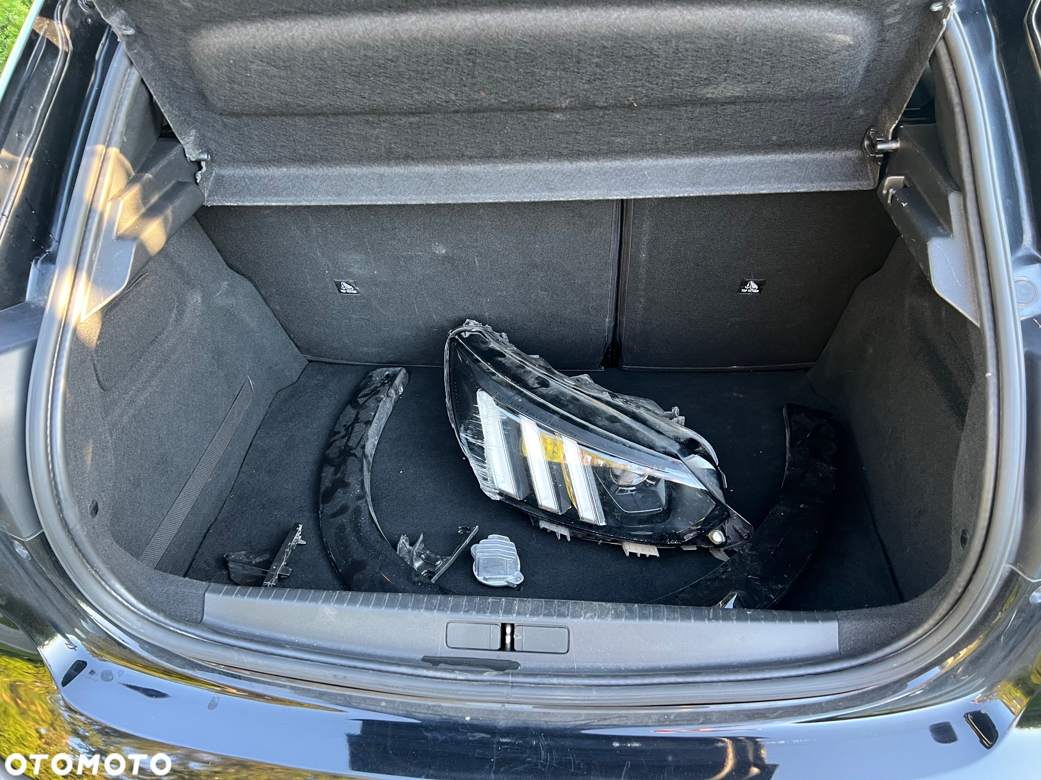 Peugeot 208 1.2 PureTech GT S&S EAT8 - 22