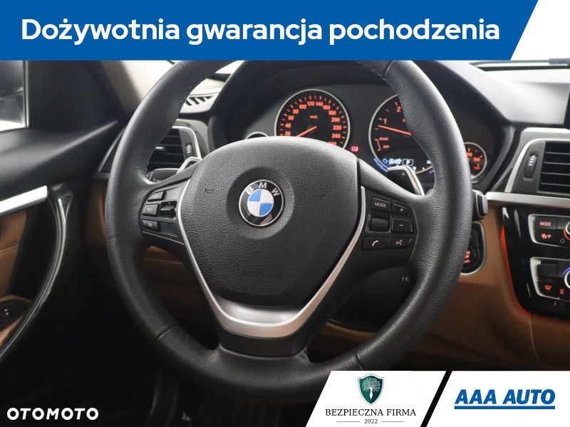 BMW Seria 3 - 23