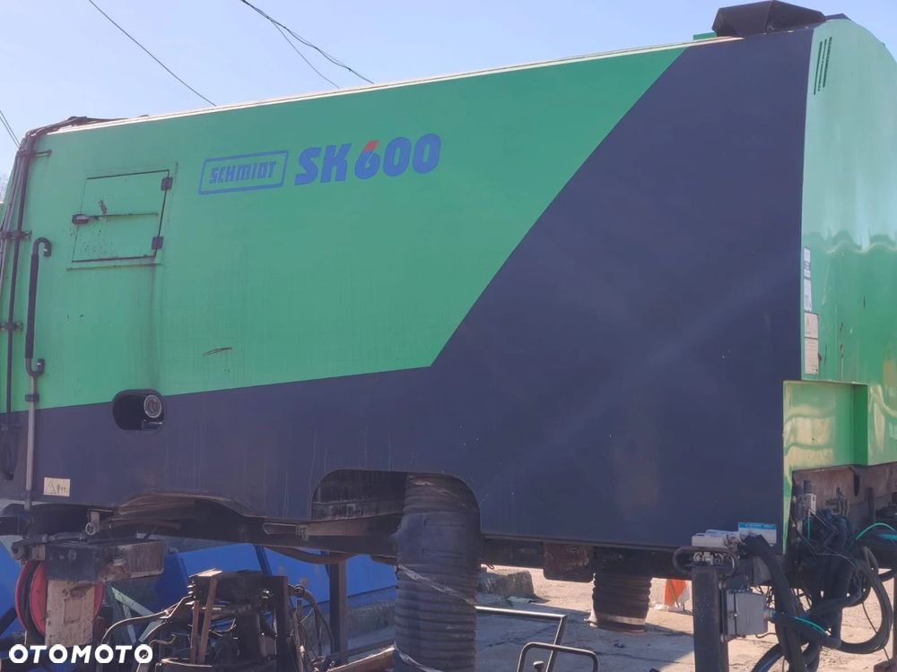 Aebi Schmidt SK 600 DUAL - 3