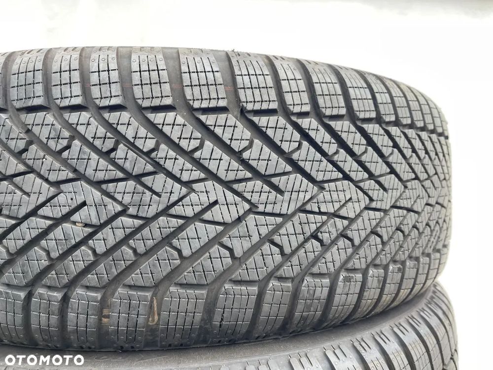 OPONY 205/65/17 205/65R17 100H PIRELLI WINTER CINTURATO 2 - 2