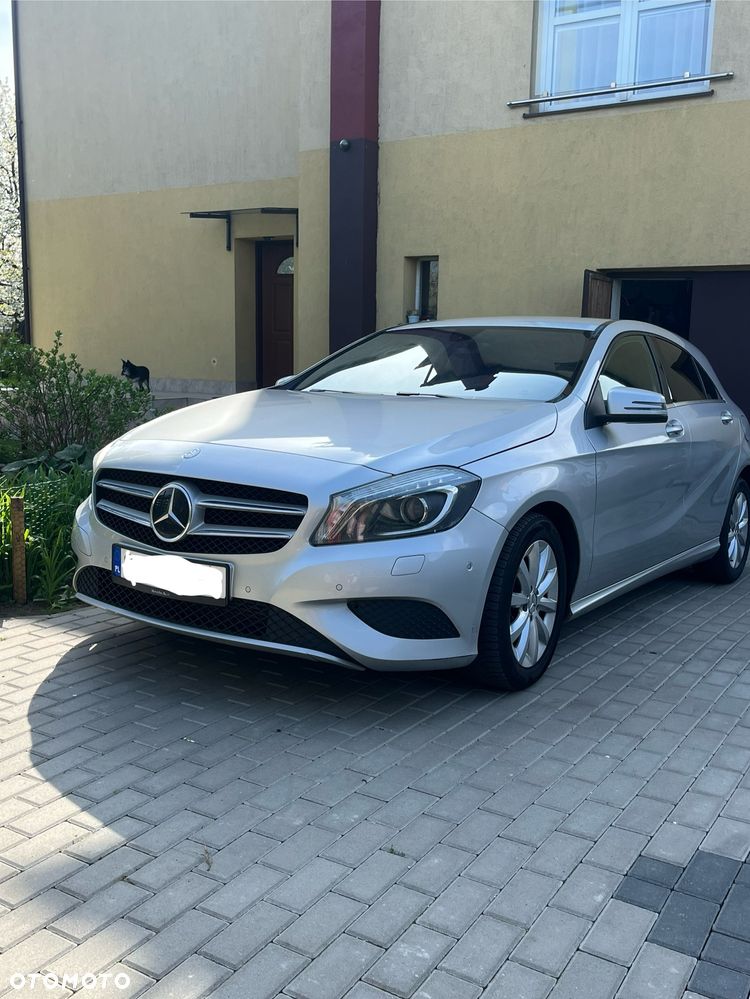Mercedes-Benz Klasa A 180 BlueEfficiency Edition - 4