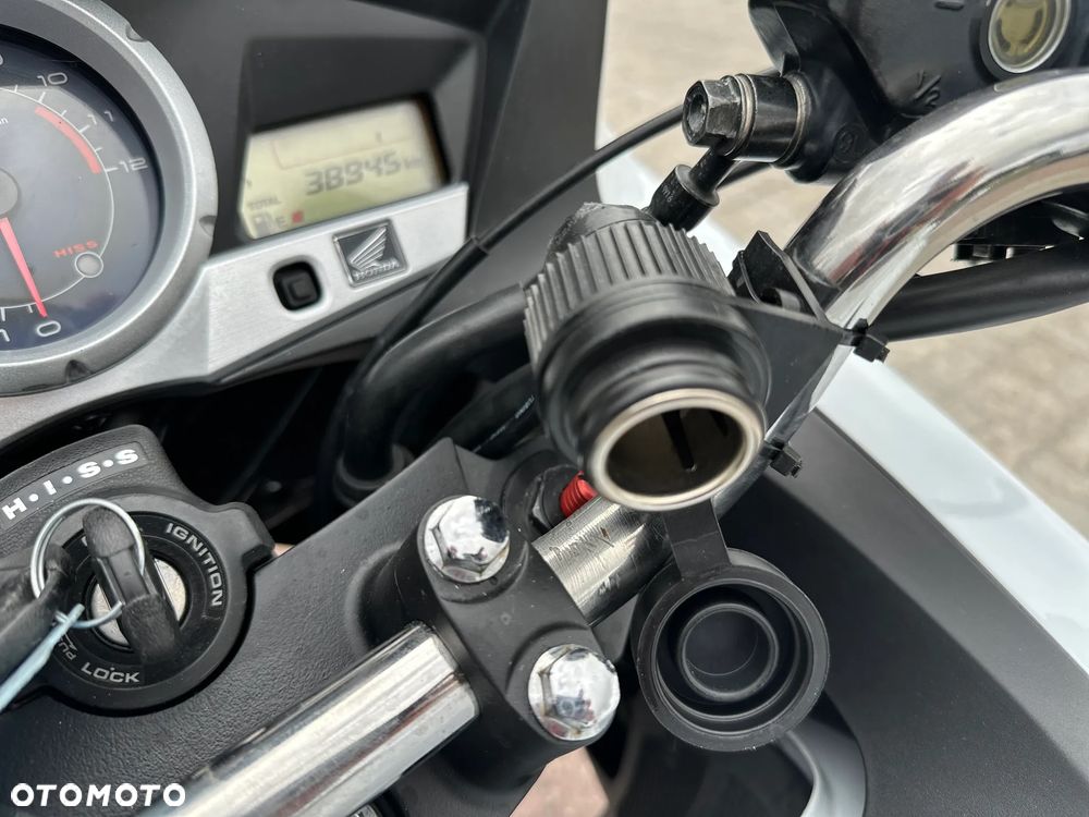 Honda CBF - 23