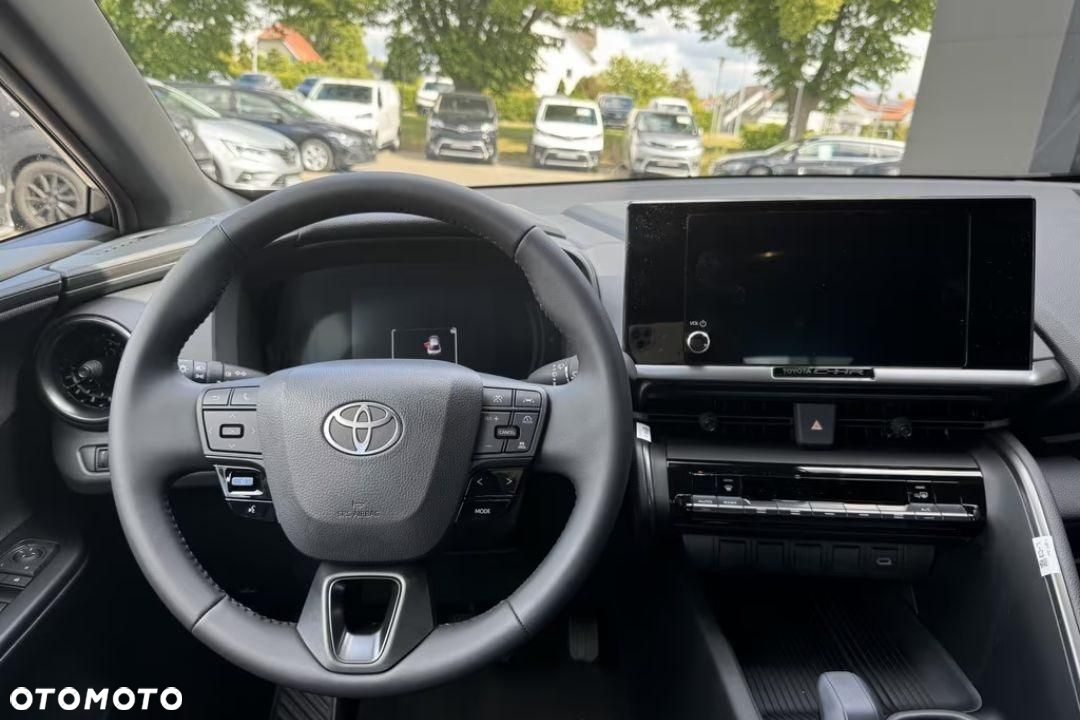Toyota C-HR - 8