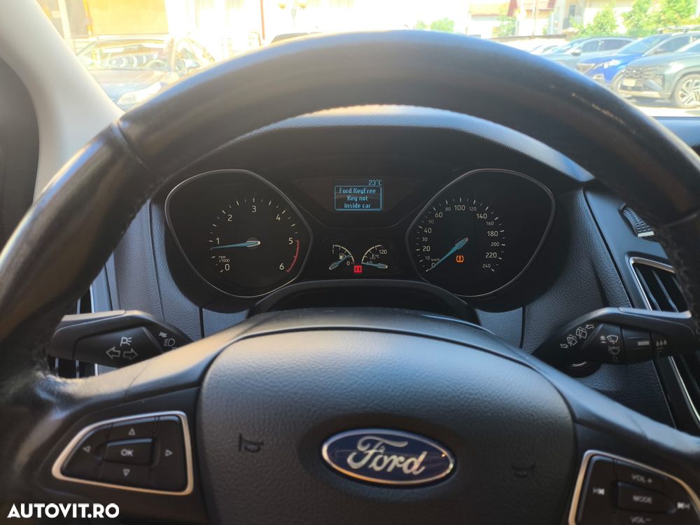Ford Focus 1.5 TDCi Titanium - 5