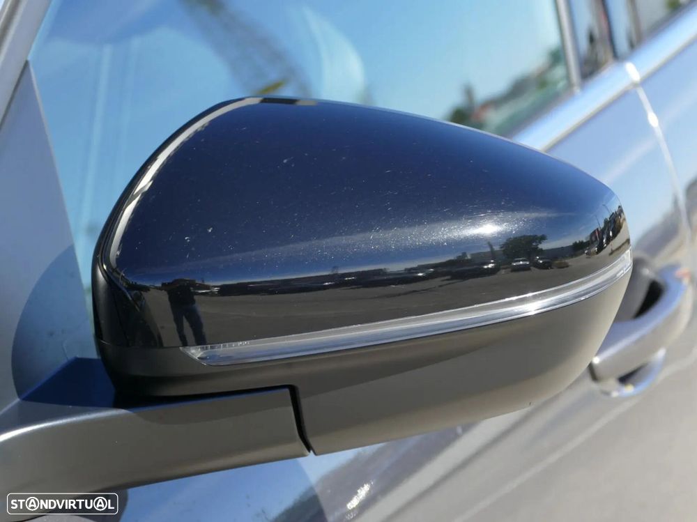 Peugeot 3008 1.5 BlueHDi GT EAT8 - 10
