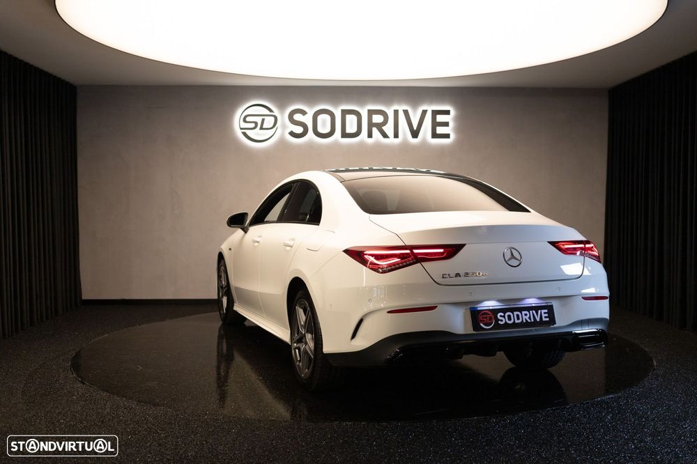 Mercedes-Benz CLA 250 e - 38