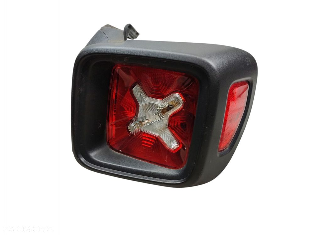 LAMPA PRAWA PRAWY TYŁ JEEP RENEGADE (2014-2018) 51953119 - 1