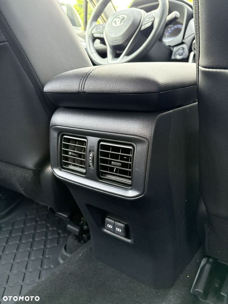 Toyota RAV4 - 25