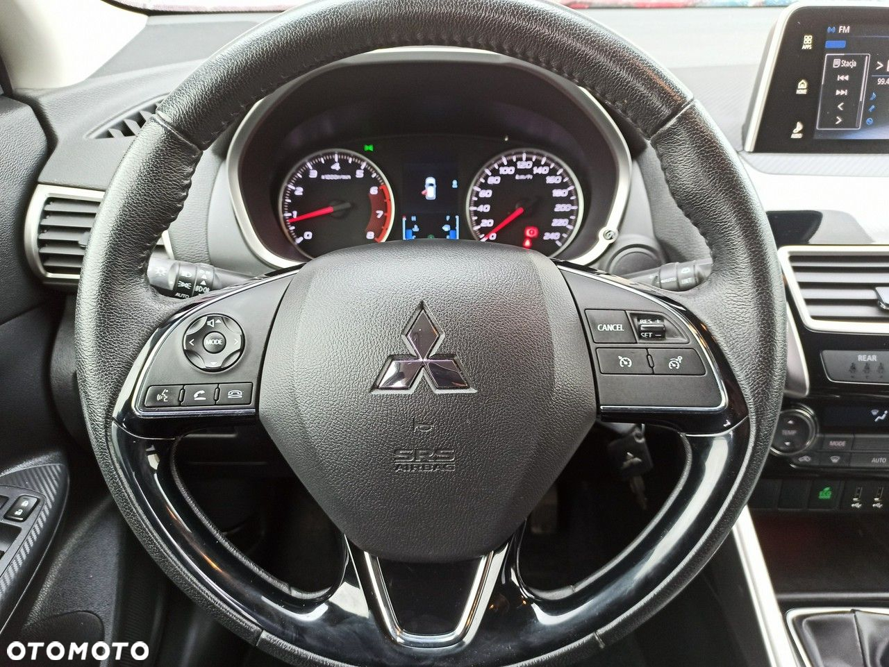 Mitsubishi Eclipse Cross - 15
