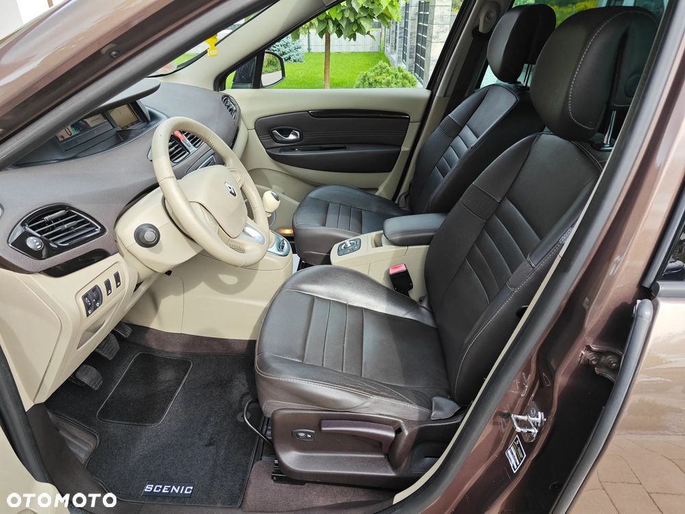 Renault Grand Scenic - 20