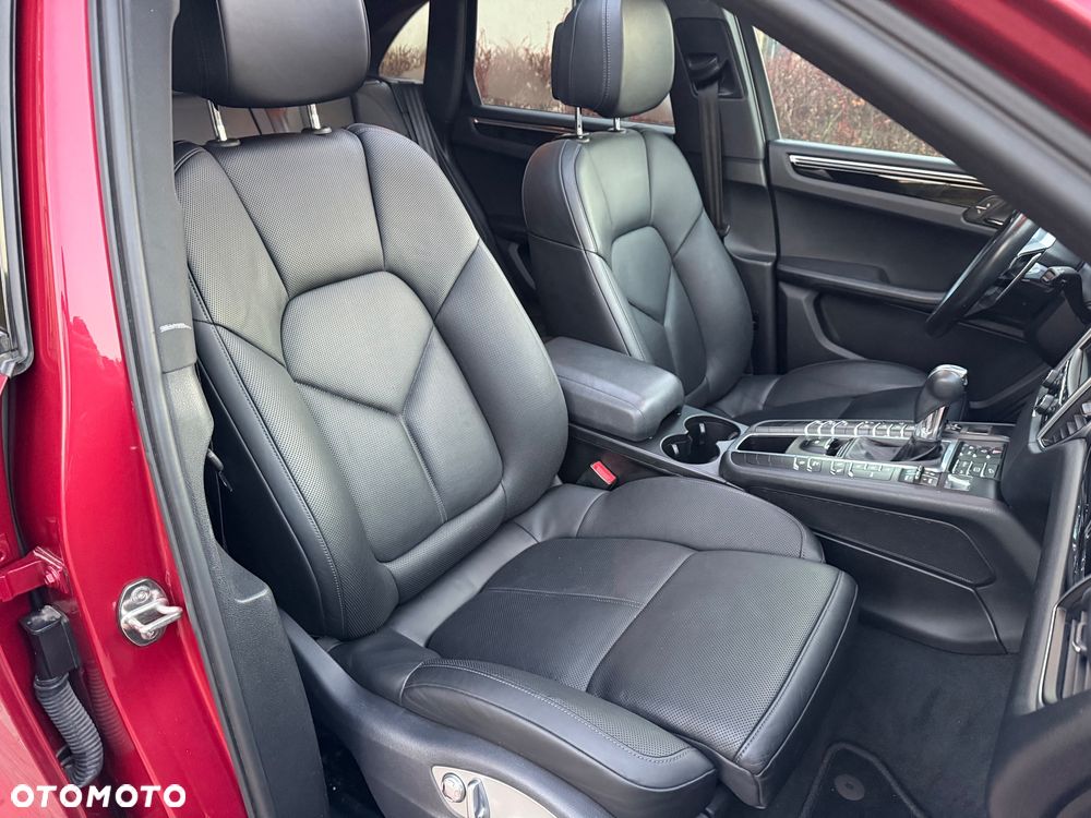 Porsche Macan - 22