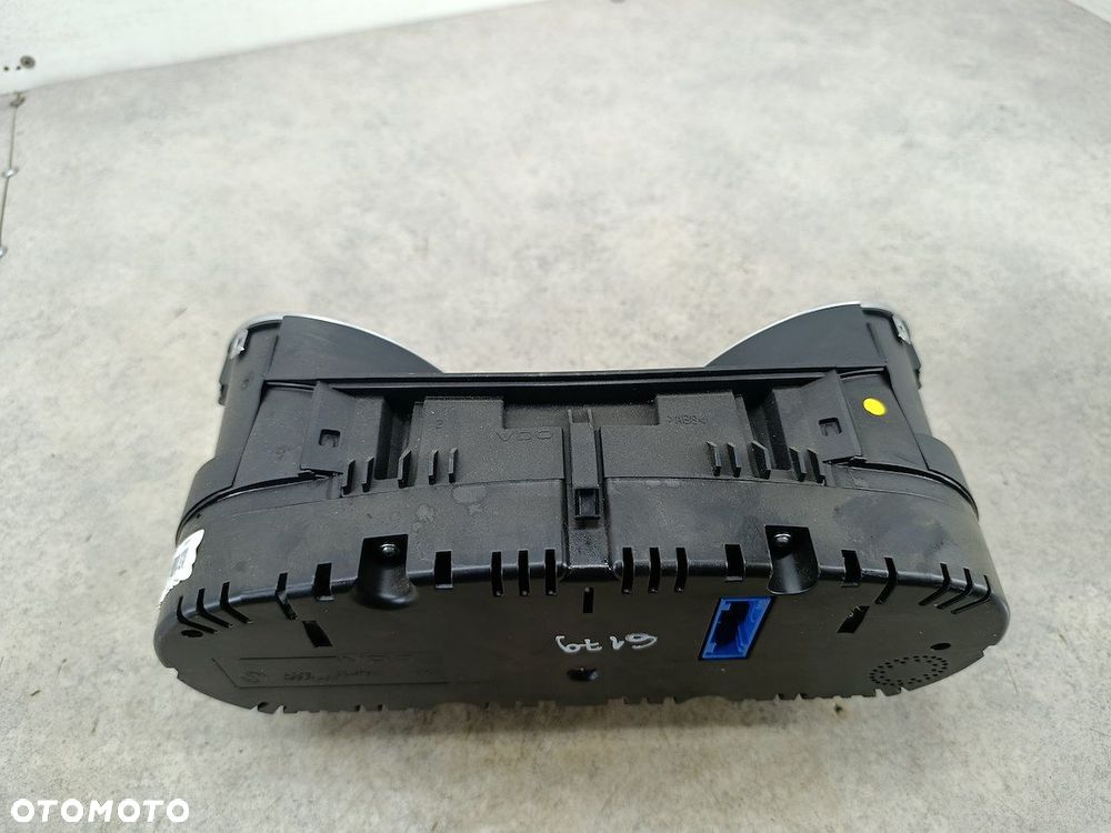 LICZNIK VW GOLF VI 5K0920870C A2C53310327  VDO 2.0 TDI - 7