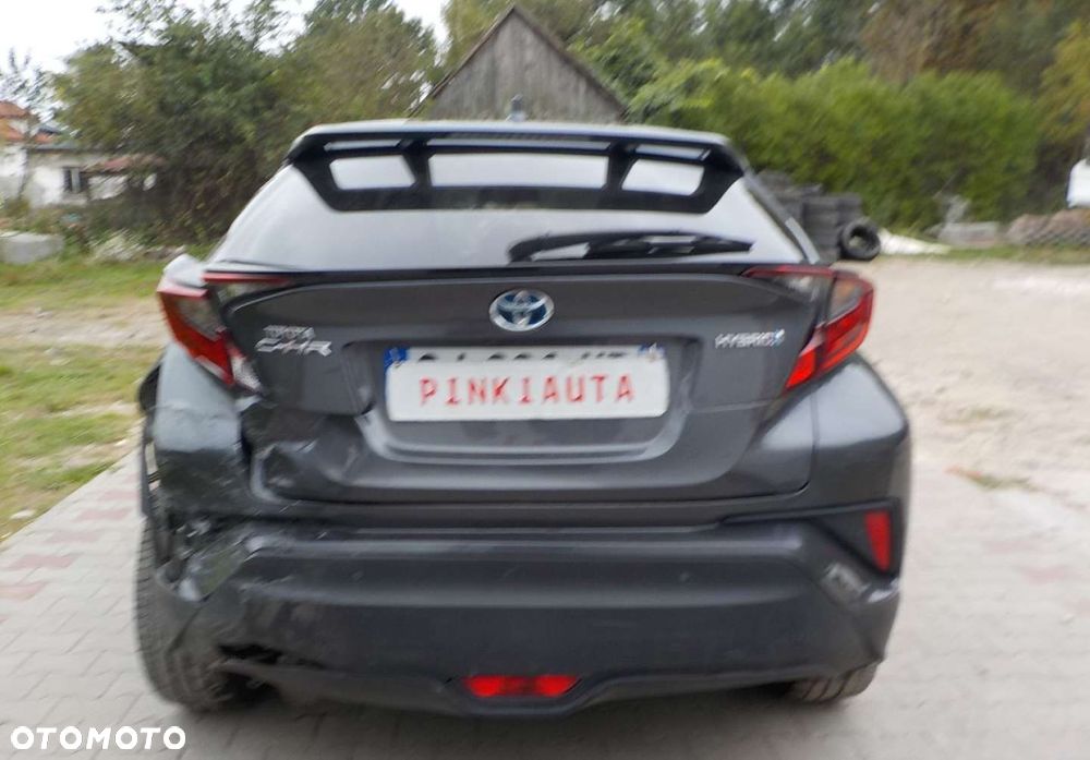 Toyota C-HR - 16