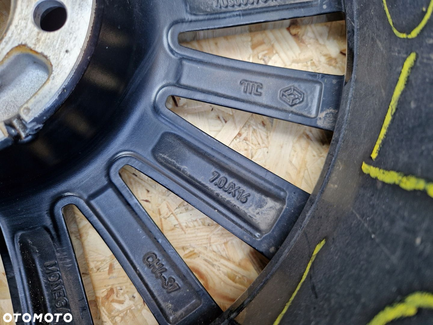 FELGA 16 RENAULT TWINGO III 7x16 ET37 - 6