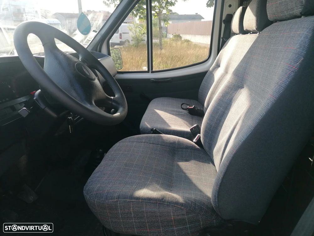 Ford Transit 2.5D - 8