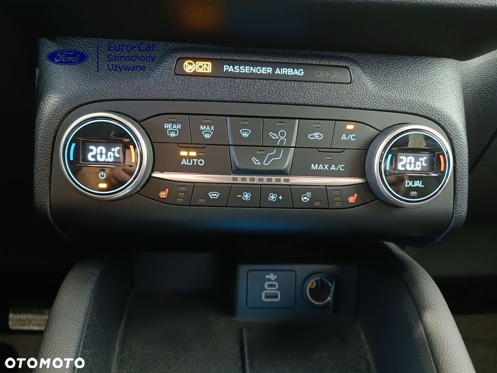 Ford Kuga 2.5 Duratec PHEV TITANIUM X - 26