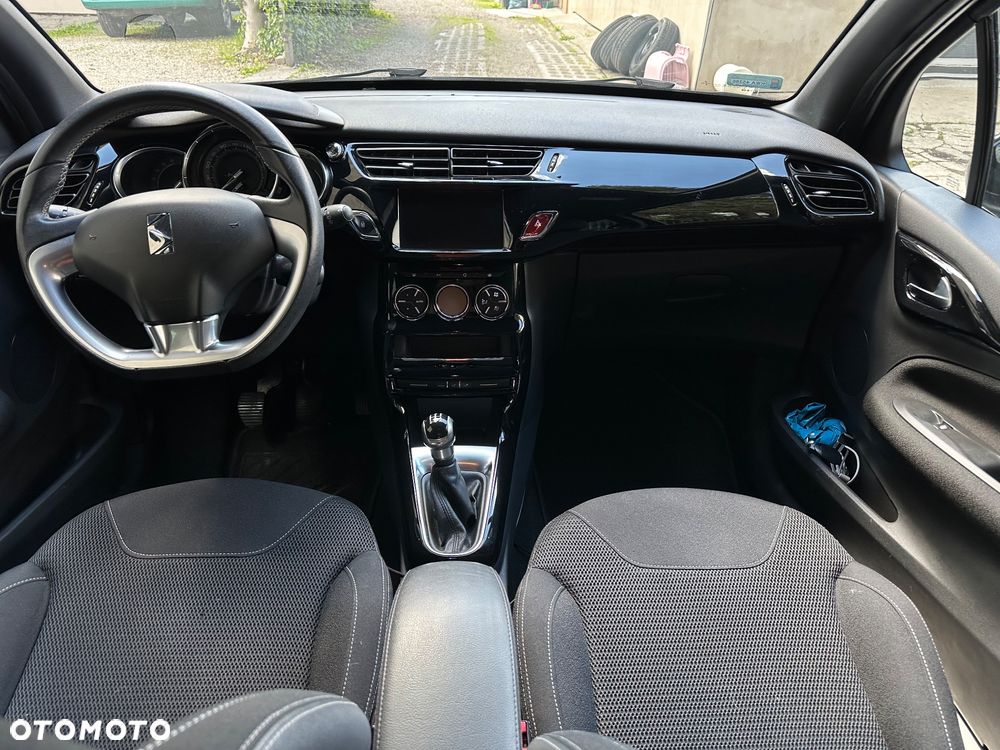 DS Automobiles DS 3 ver-1-2-puretech-sochic-s-s - 11