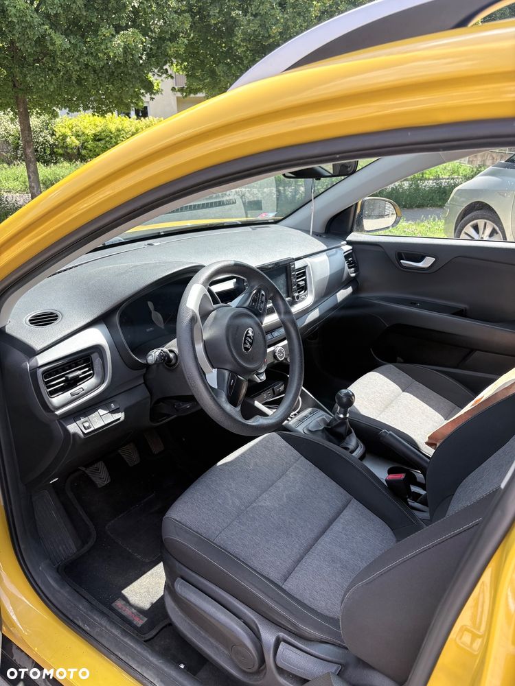 Kia Stonic 1.2 L - 13