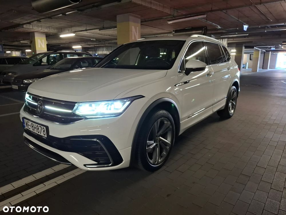 Volkswagen Tiguan Allspace 2.0 TDI R-Line DSG - 35