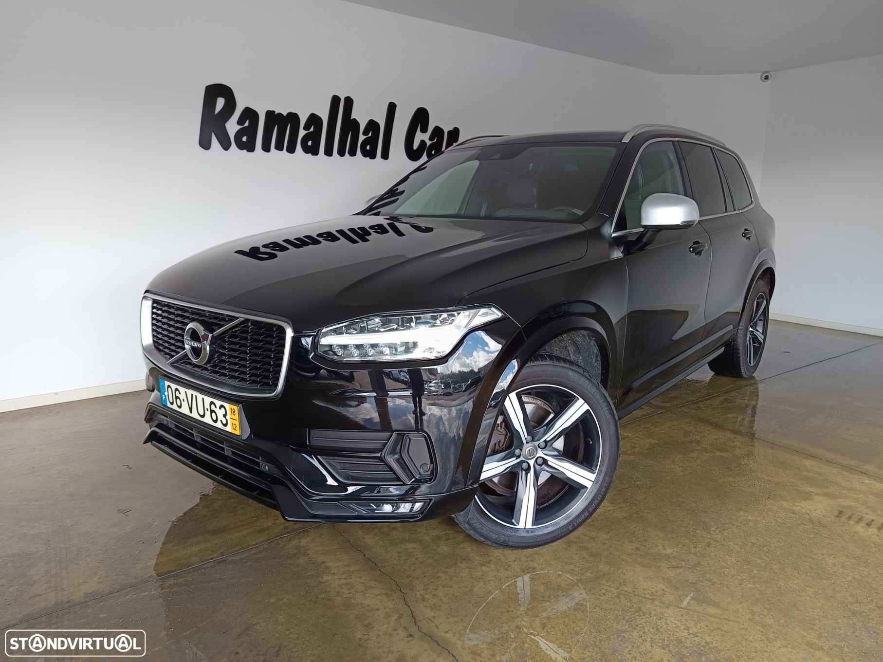 Volvo XC 90 2.0 D4 R-Design - 1