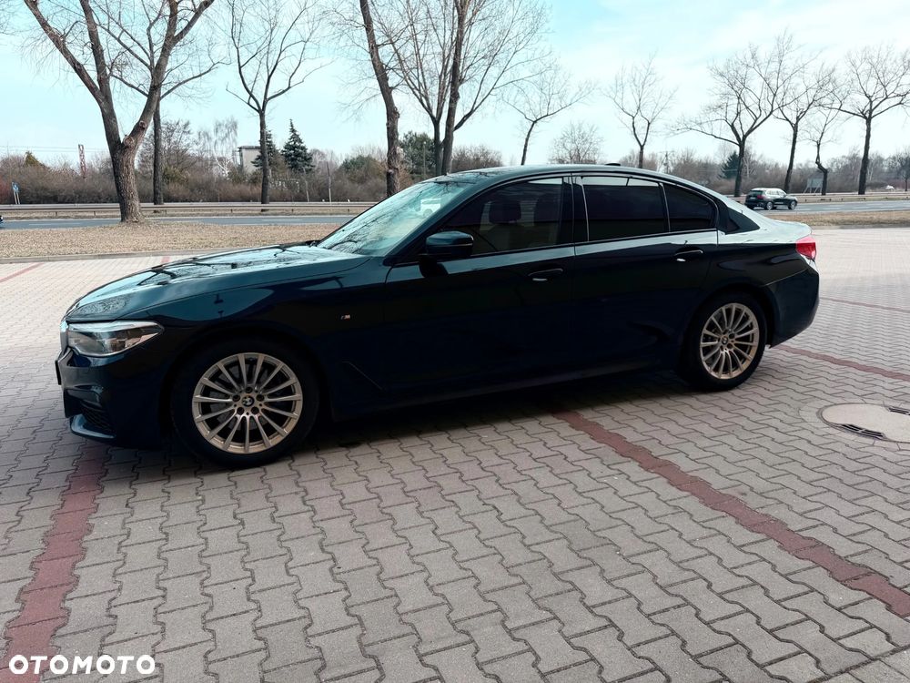 BMW Seria 5 ver-530i-gpf-xdrive - 4