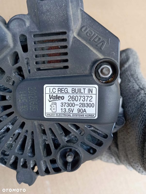 KIA RIO III 3 1.4 16V ALTERNATOR 90A 13,5V 37300-2B300 - 3
