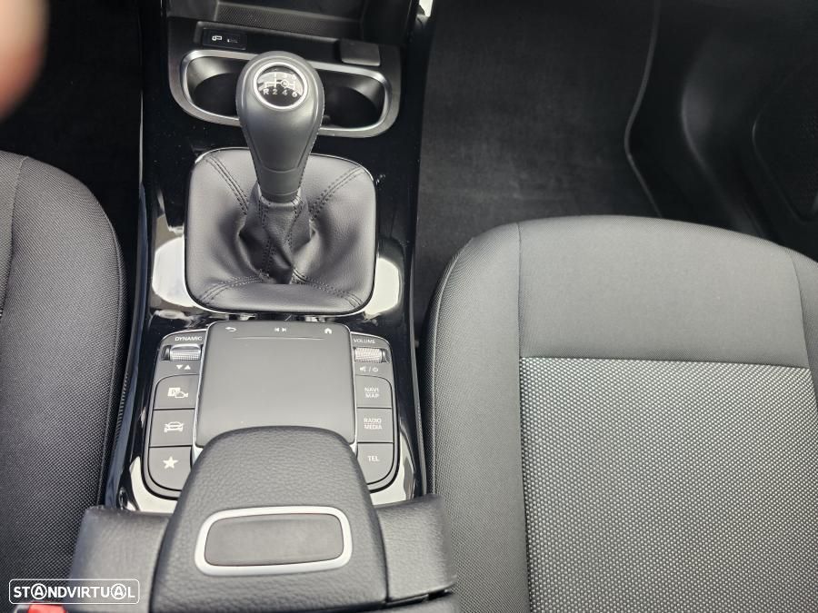 Mercedes-Benz A 180 d - 21