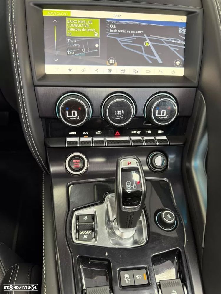 Jaguar F-Type 2.0 i4 Chequered Flag - 20