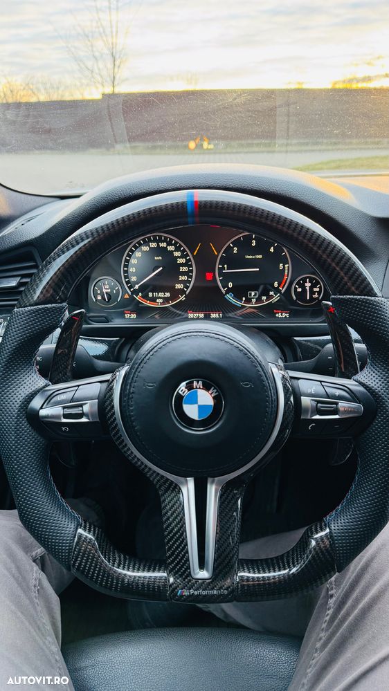 BMW Seria 5 520d xDrive Aut. - 9