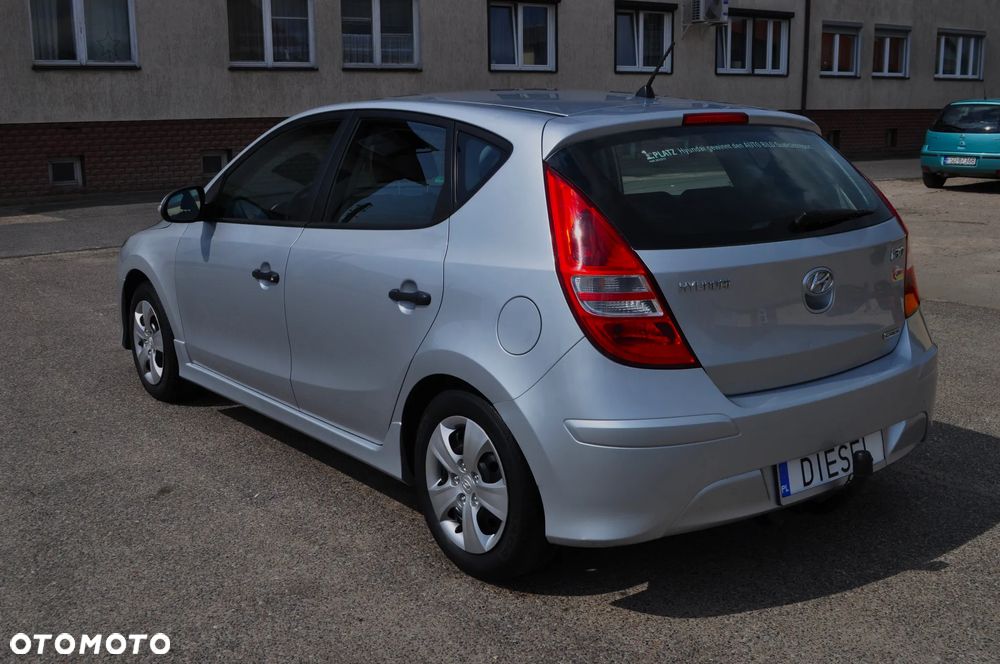 Hyundai i30 1.6 CRDi Comfort - 4