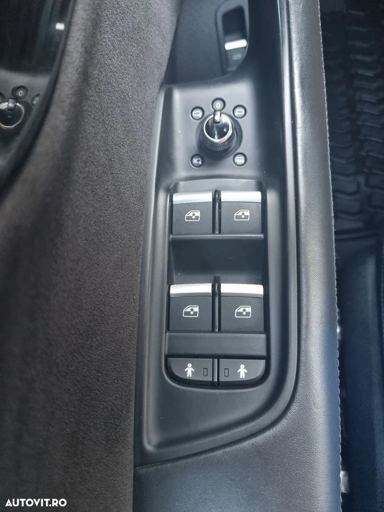 Audi Q7 - 32