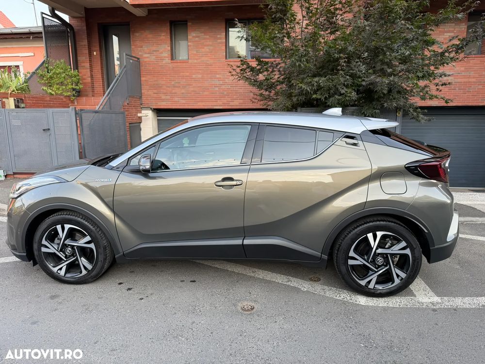 Toyota C-HR 2.0 HEV 180 CP 4x2 CVT Dynamic - 11