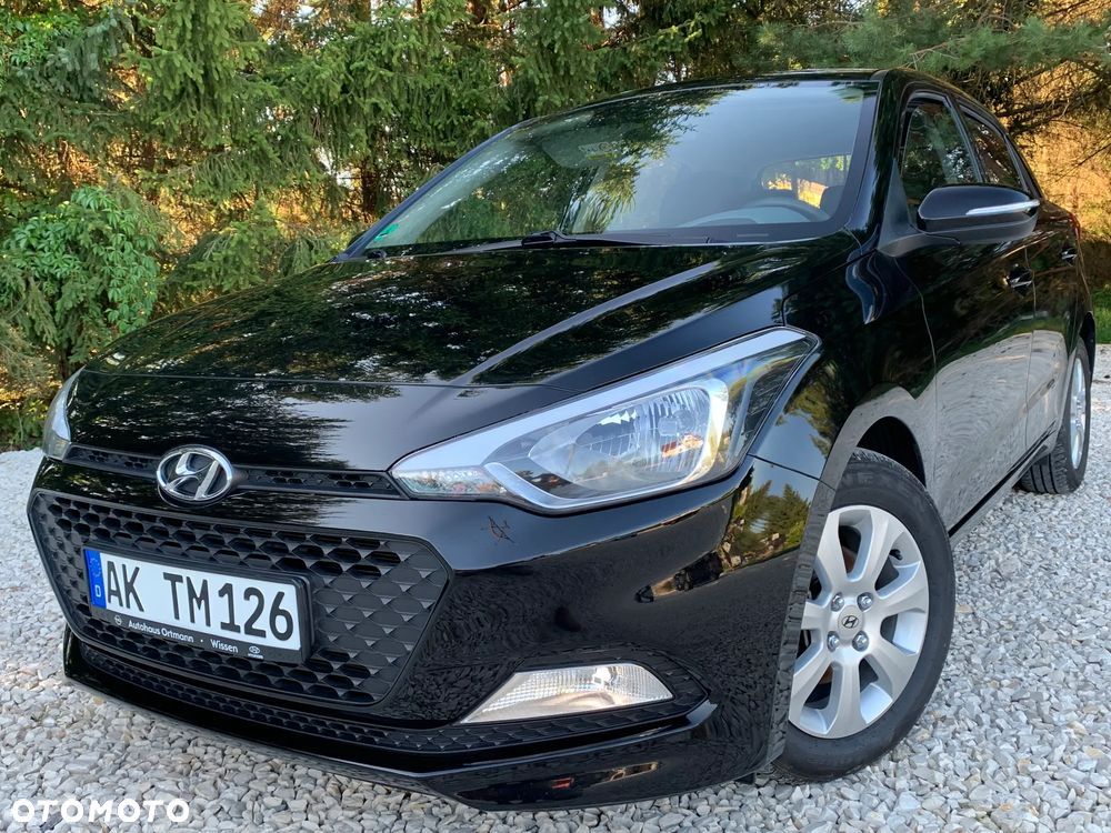 Hyundai i20 1.2 Fifa World Cup Edition - 6