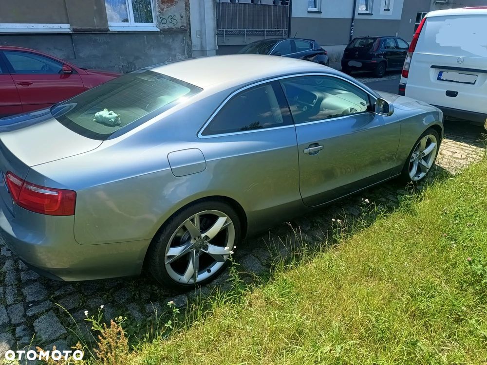 Audi A5 Coupé - 1