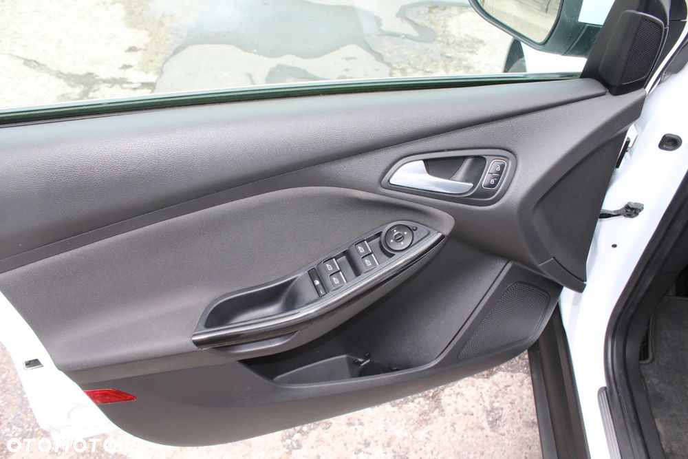 Ford Focus 1.5 EcoBoost Start-Stopp-System Titanium - 20