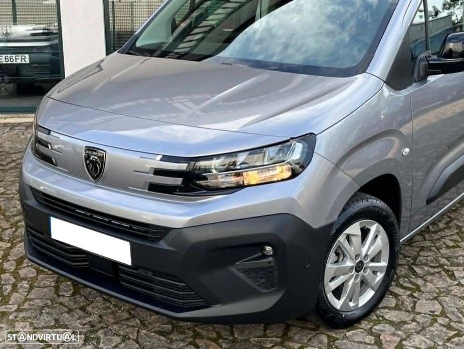 Peugeot Partner XL 1.5 BlueHDi 130cv EAT8 (caixa automática) - 2