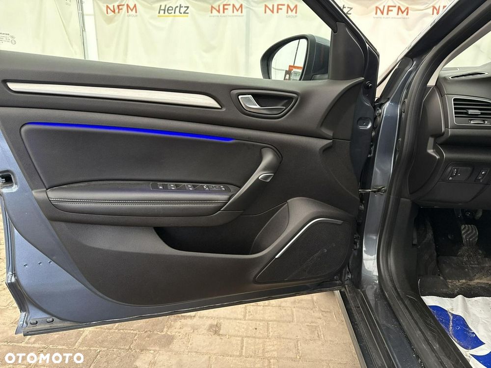 Renault Megane - 11